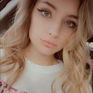 Meet your Posher, Savannah